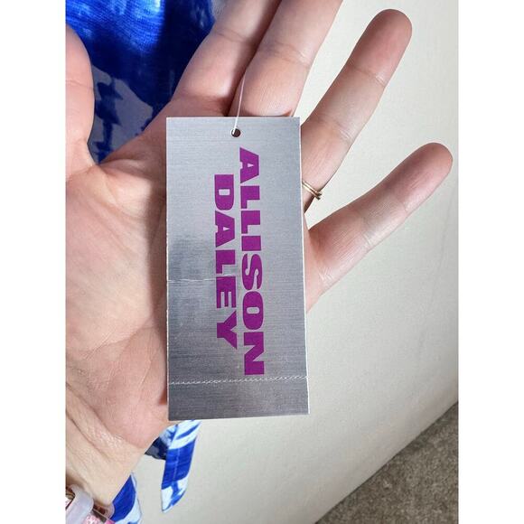 NWT Allison Daley Plus Size Top 1X Tie-Dye Short Sleeve Casual Coastal Tie Front - Picture 8 of 8